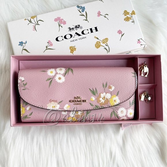 New in Gift Box Coach  Envelope Floral Print Wallet with Charms - Picture 6 of 7